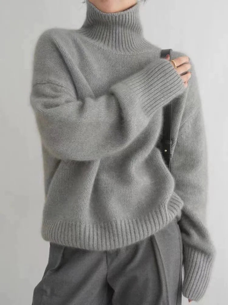 CHANEL | TURTLENECK SWEATER