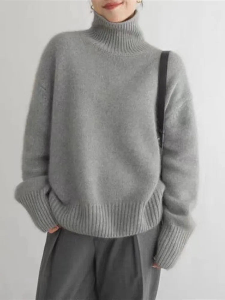 CHANEL | TURTLENECK SWEATER