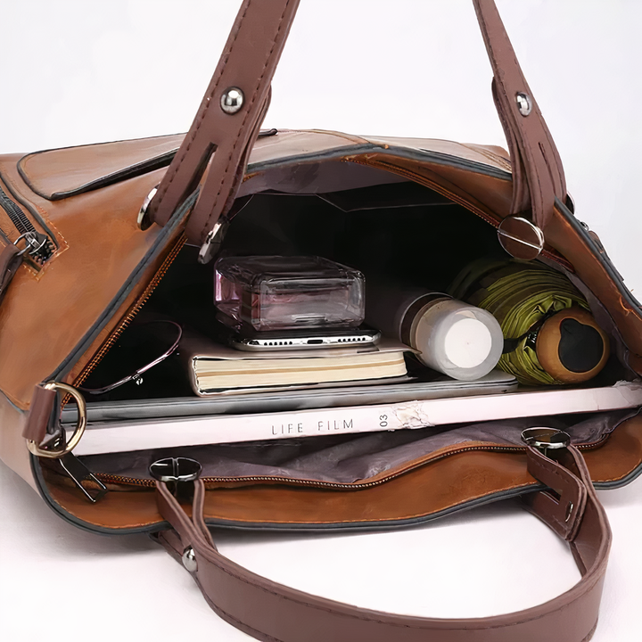 CAROLA | Vintage Style Leather Bag